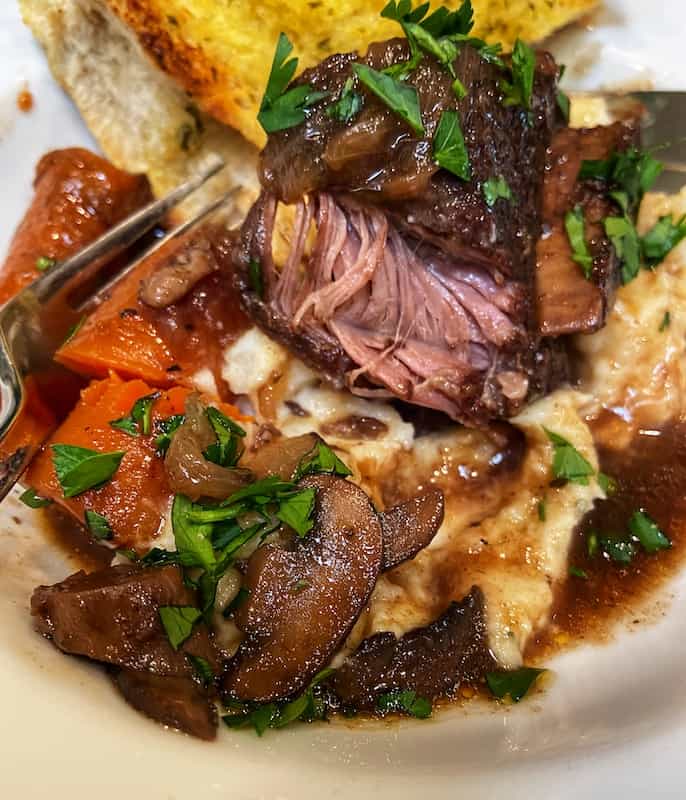 Slow Cooker Short Ribs with Red Wine