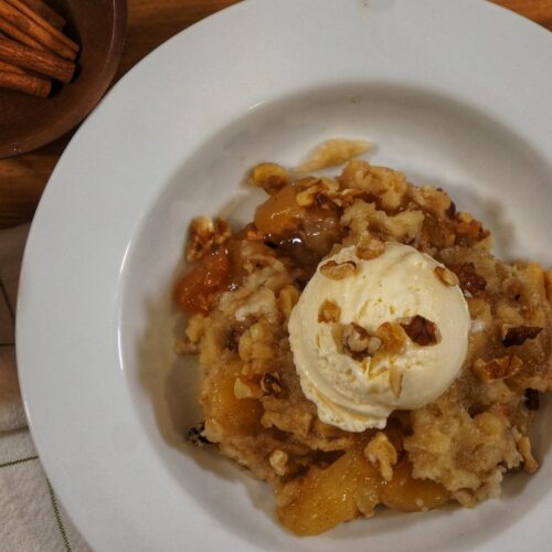 Crock Pot Apple Pie Dump Cake