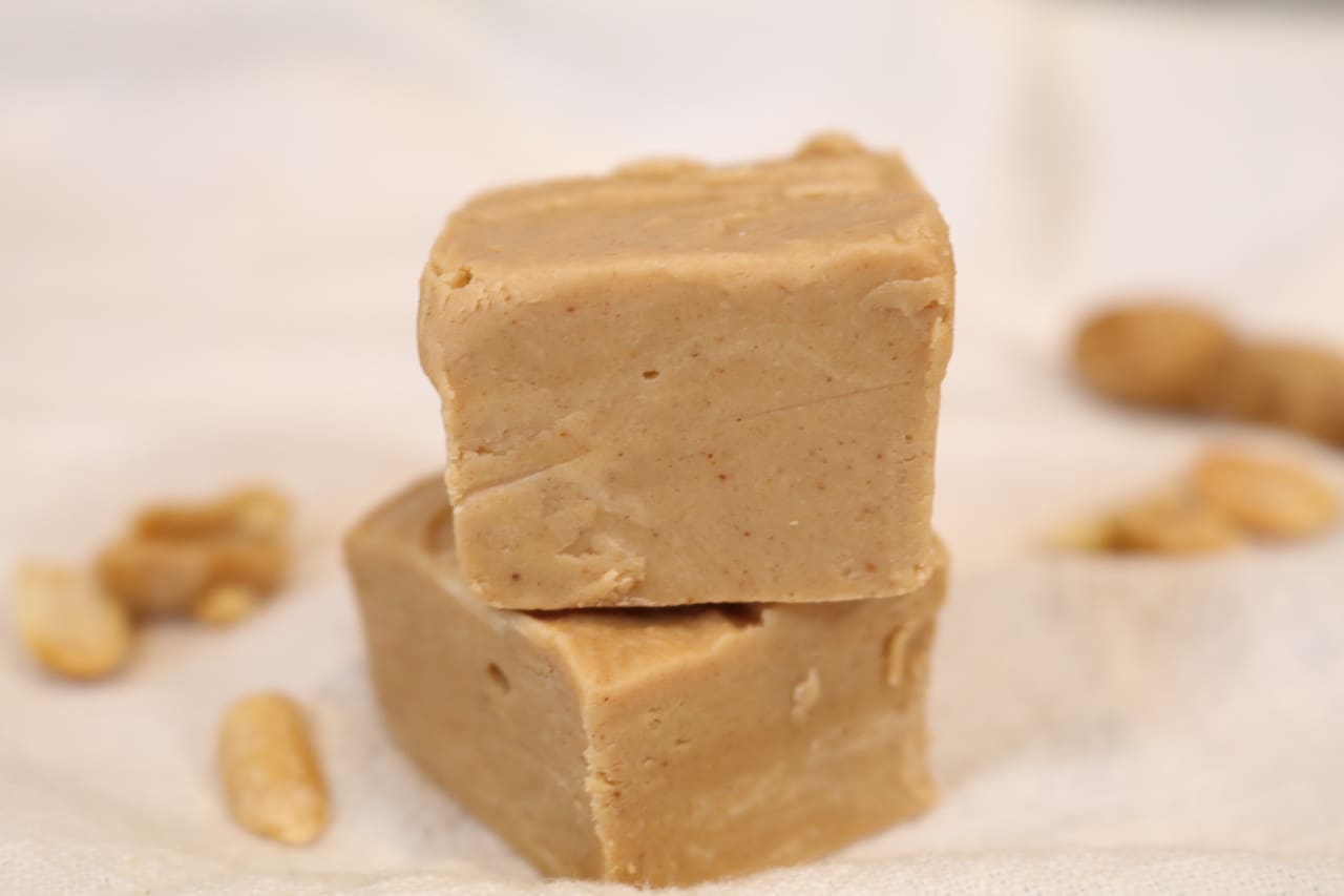 2 Ingredient Peanut Butter Fudge up close