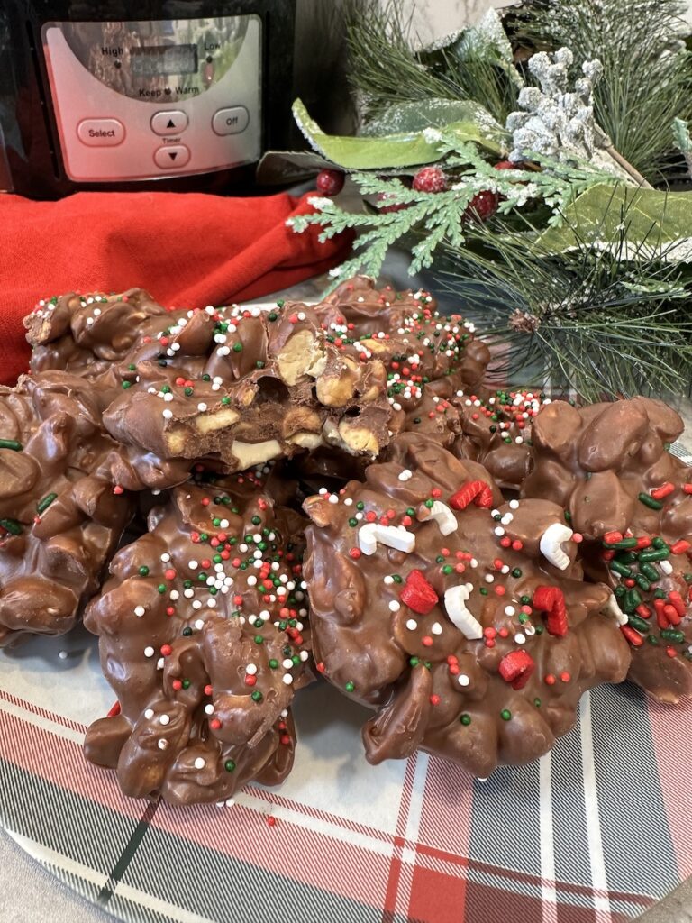 Crock Pot Peanut Clusters